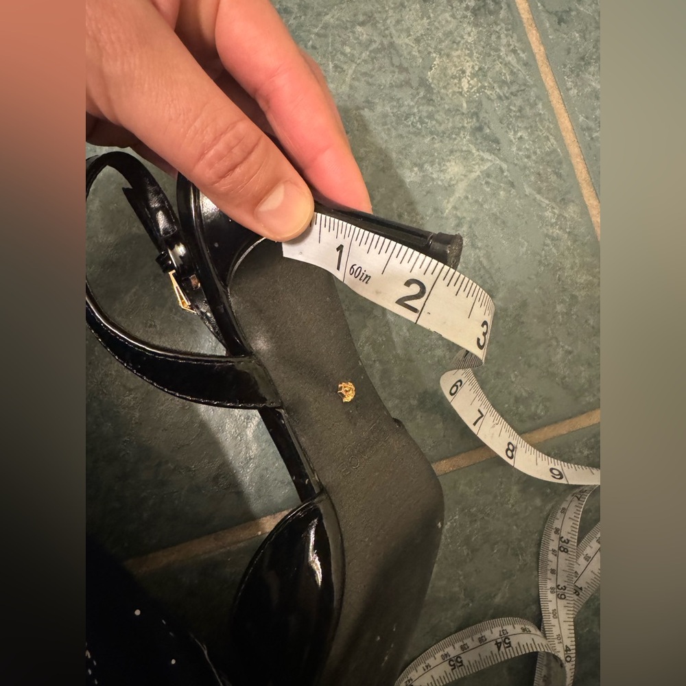 Versace Black Patent Leather Slingback Heels Size 39 - Picture 4 of 11